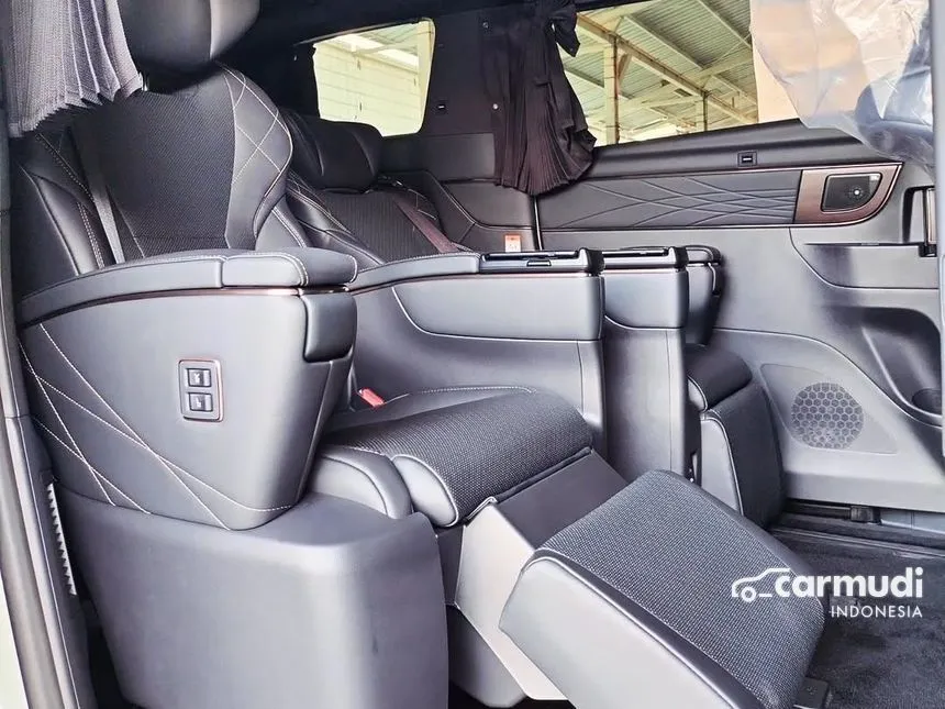 2025 Toyota Alphard HEV (Premium Color) MPV