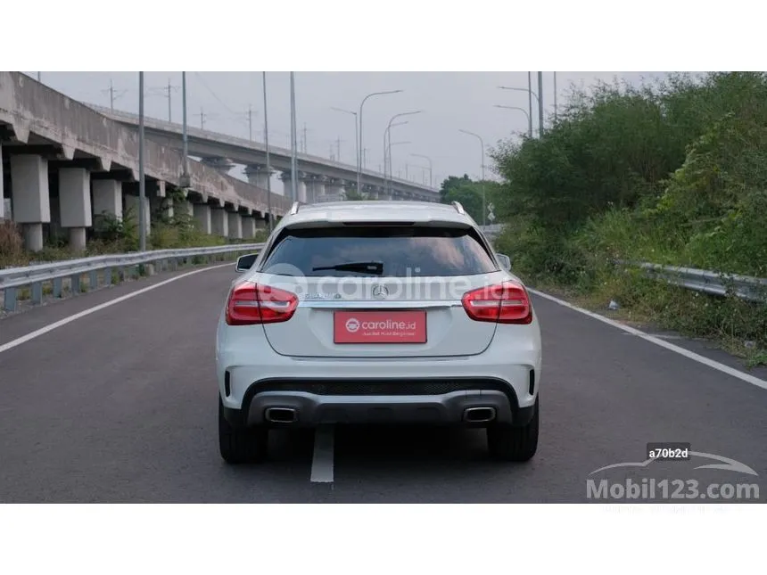 2016 Mercedes-Benz GLA200 Sport SUV