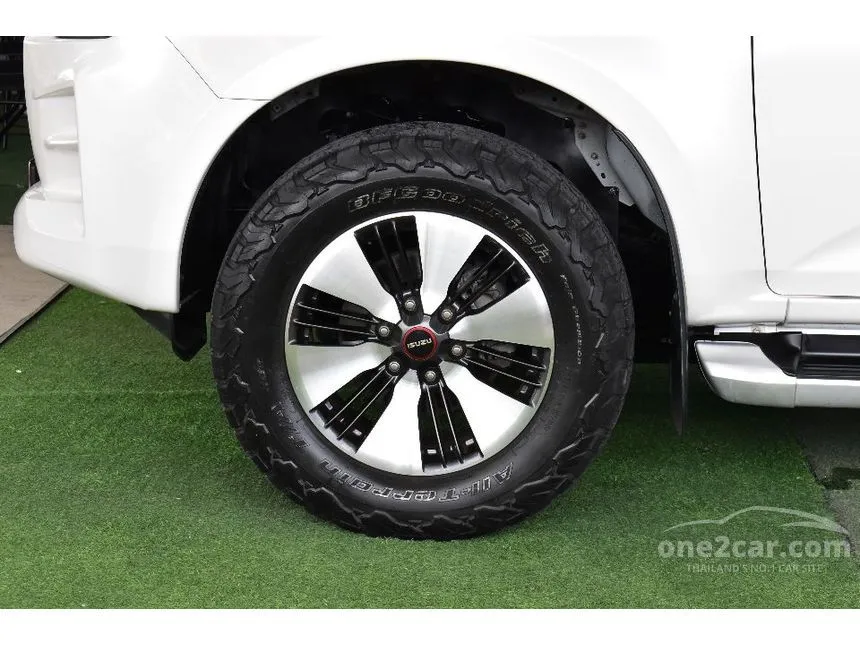 2022 Isuzu D-MAX Hi-Lander ZP Cab-4 Pickup