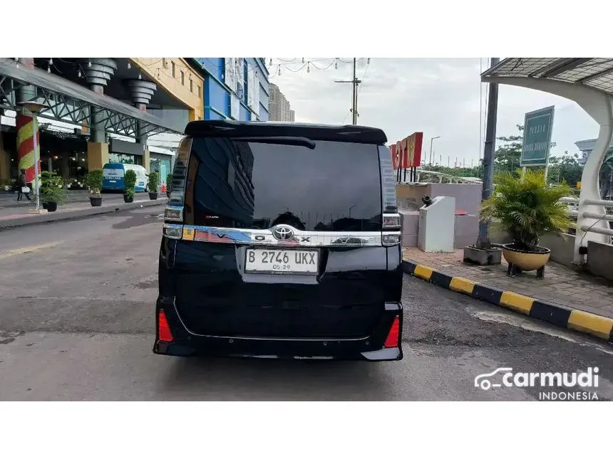2019 Toyota Voxy MPV