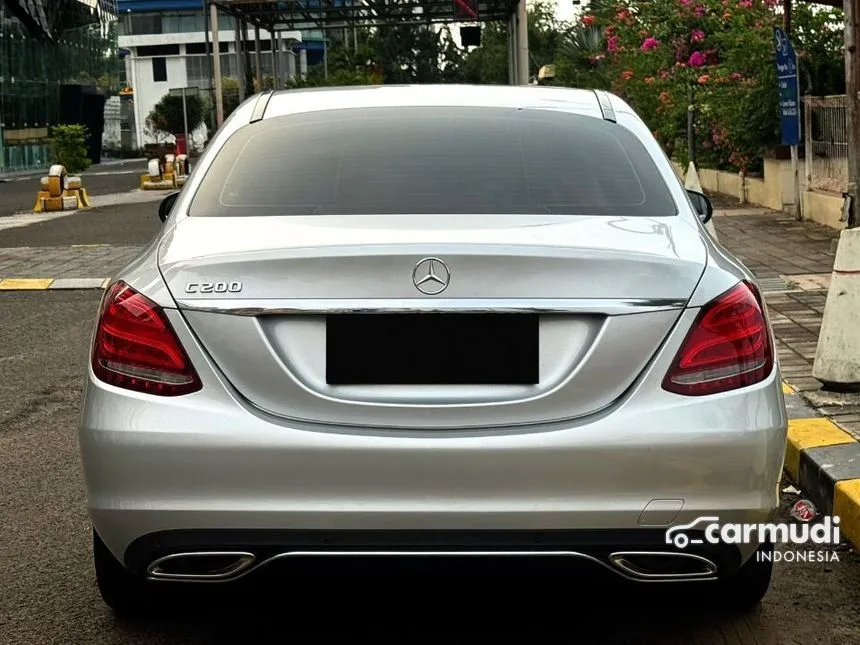 2017 Mercedes-Benz C200 Avantgarde Sedan