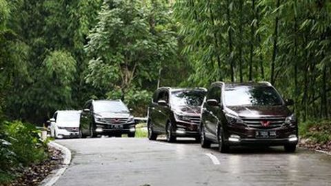 Test Drive Wuling Cortez, Saat David Tantang Goliath