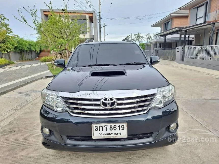 2014 Toyota FORTUNER V SUV