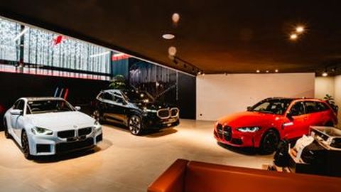 Diler BMW Eurokars Jakarta Berkonsep Retail.Next! Lebih Mewah, Berwarna, Terkoneksi