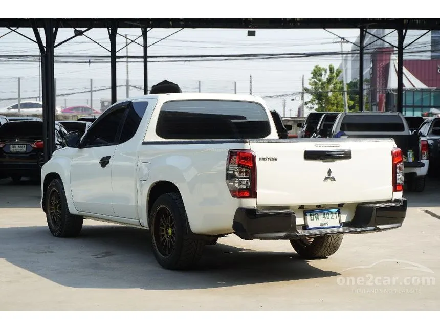 2022 Mitsubishi TRITON GLX Plus Mega Cab Pickup