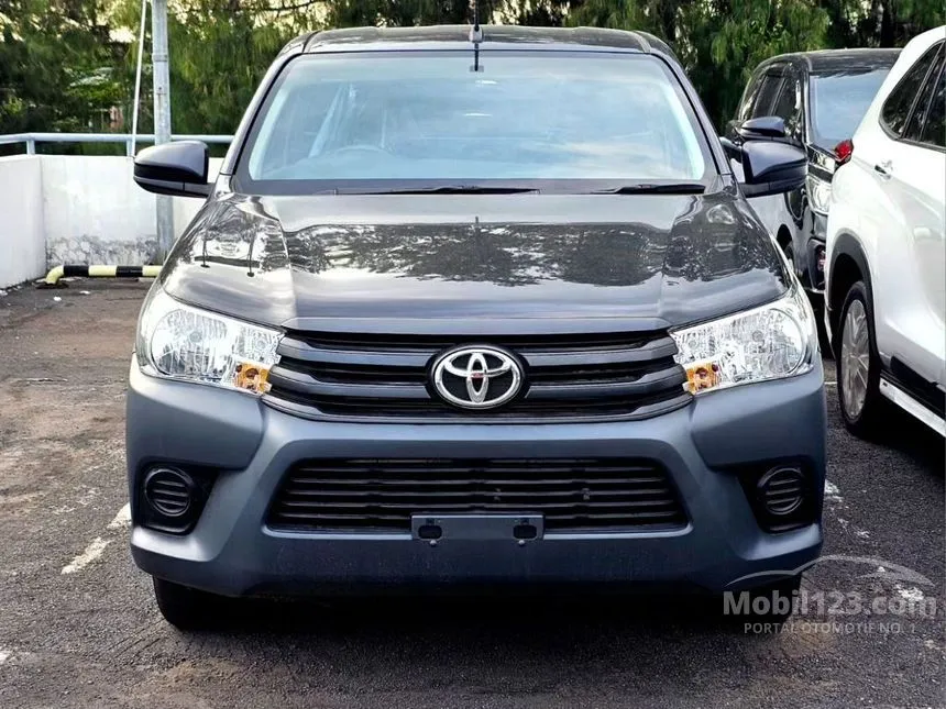 Jual Mobil Toyota Hilux 2024 Single Cab 2.4 di Jawa Barat Manual Pick