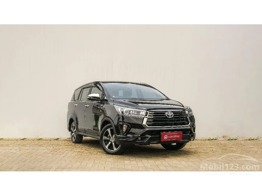 2022 Toyota Kijang Innova Venturer MPV