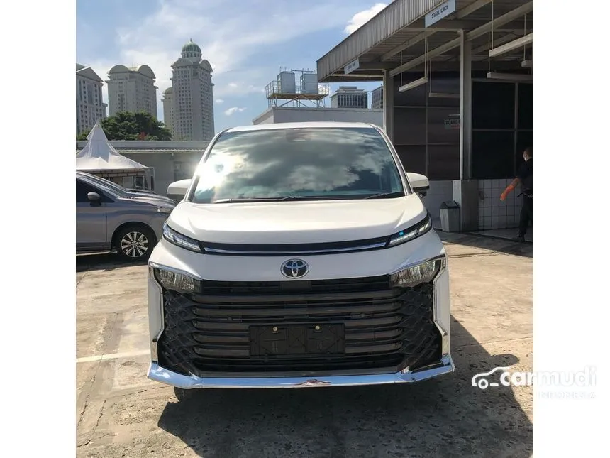 Jual Mobil Toyota Voxy 2024 2.0 di DKI Jakarta Automatic Van Wagon Putih Rp 615.000.000
