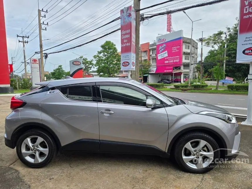 2018 Toyota C-HR Mid SUV