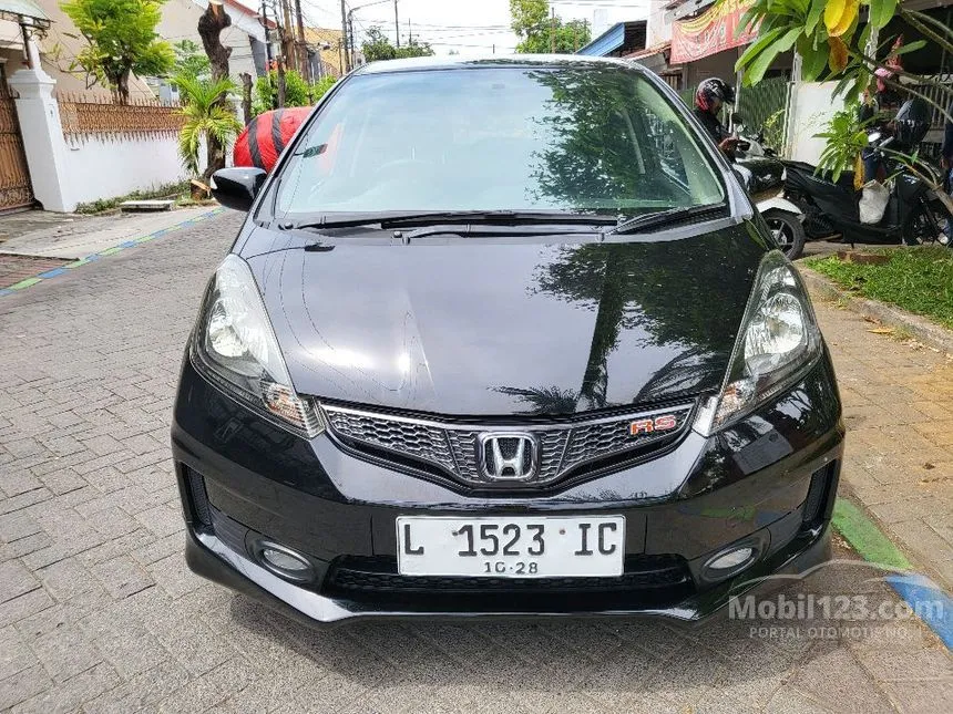 Jual Mobil Honda Jazz 2013 RS 1.5 di Jawa Timur Automatic Hatchback Hitam Rp 163.000.000