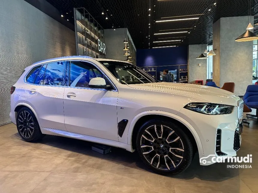 2024 BMW X5 xDrive40i M Sport SUV