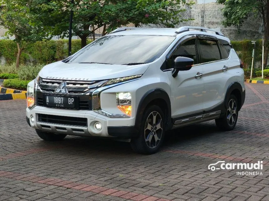 Jual Mobil Mitsubishi Xpander Cross 2020 Premium 1.5 di Banten Automatic MPV Putih Rp 196.000.000