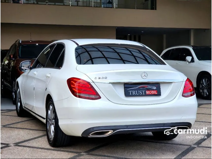 2015 Mercedes-Benz C200 Avantgarde Sedan