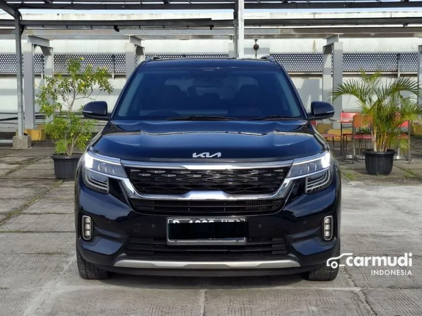 2022 KIA Seltos EX+ SUV