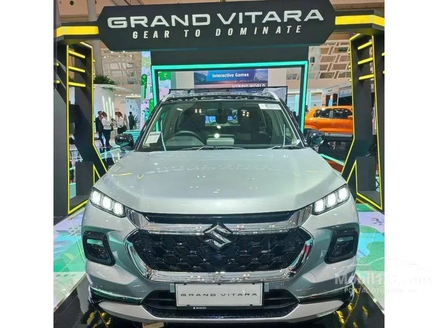 Jual Mobil Suzuki Grand Vitara 2024 MHEV GX Two Tone 1.5 di Jawa Barat Automatic SUV Silver Rp 346.700.000