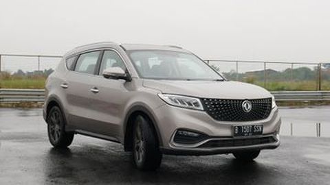 DFSK i-Auto Belum Bisa Bahasa Indonesia Karena Alasan untuk Ekspor