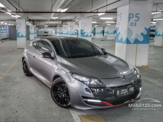 Renault Megane Mobil bekas dijual di Indonesia - Dari 5 