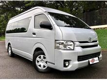 2015 Toyota Hiace 2.5 High Grade Commuter Executive Lounge