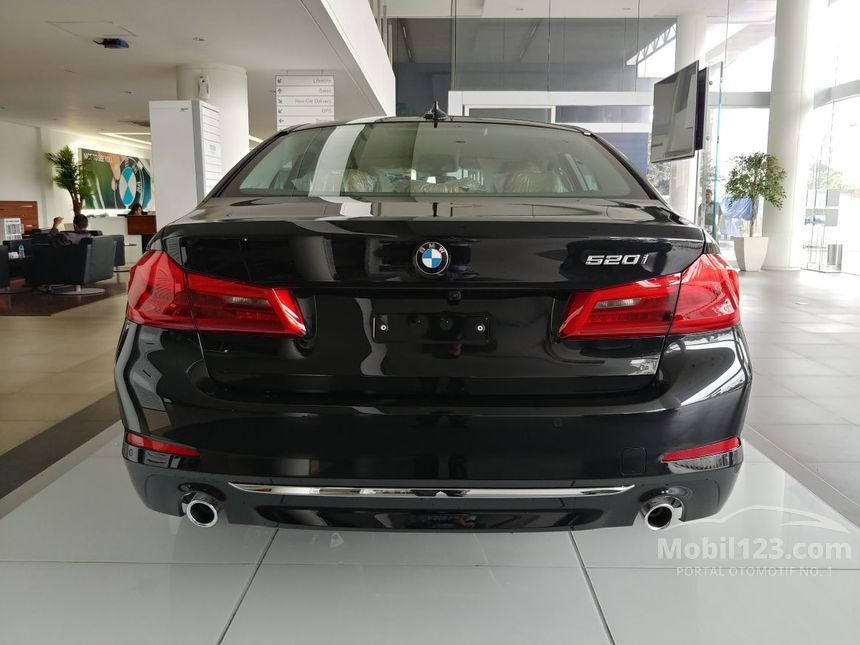 Jual Mobil BMW 520i 2019 Luxury 2 0 di DKI Jakarta 