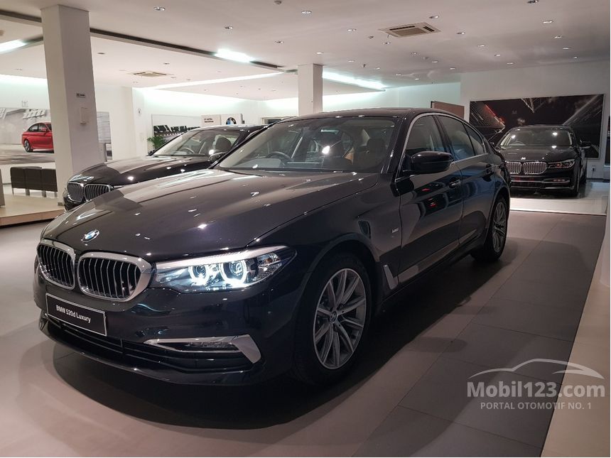 Jual Mobil BMW 520i 2019 Luxury 2 0 di DKI Jakarta 