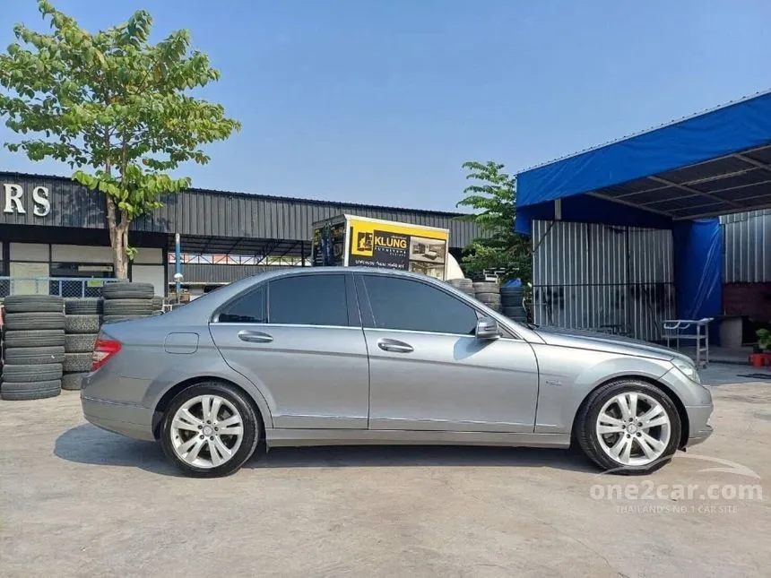2012 Mercedes-Benz C200 BlueEFFICIENCY Sedan