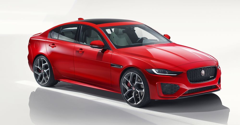 Jaguar XE Updated Outside And Inside, Rotary Shifter Replaced