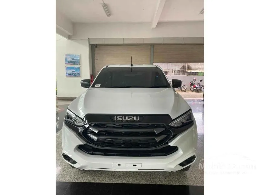 Jual Mobil Isuzu MU