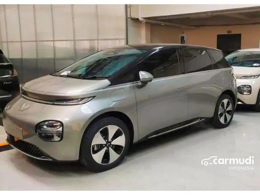 2024 Wuling Cloud EV EV Hatchback