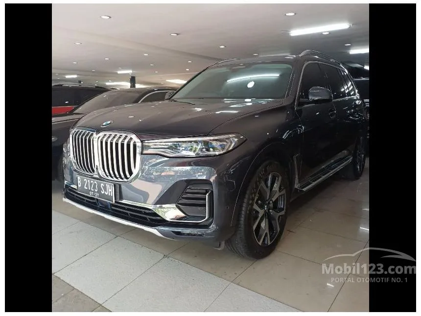 Jual Mobil BMW X7 2022 xDrive40i Pure Excellence 3.0 di DKI Jakarta Automatic Wagon Abu