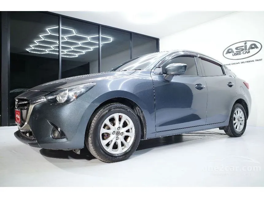 2016 Mazda 2 High Connect Sedan