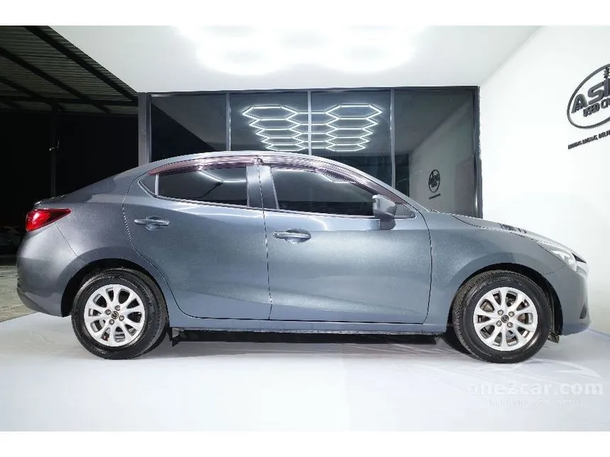 2016 Mazda 2 High Connect Sedan