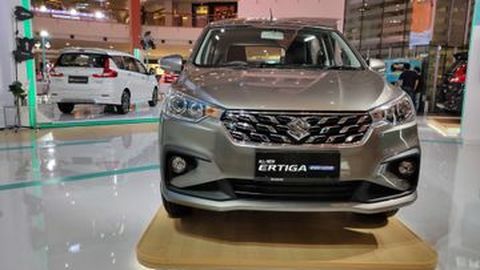 Kredit Suzuki Ertiga Hybrid dengan DP 20%, Cicilan Termurahnya Berapa?