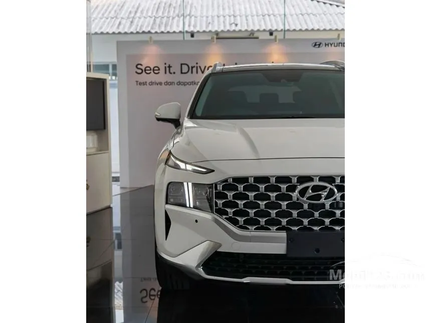 Jual Mobil Hyundai Santa Fe 2023 Signature 2.5 di Banten Automatic SUV Putih Rp 666.000.000