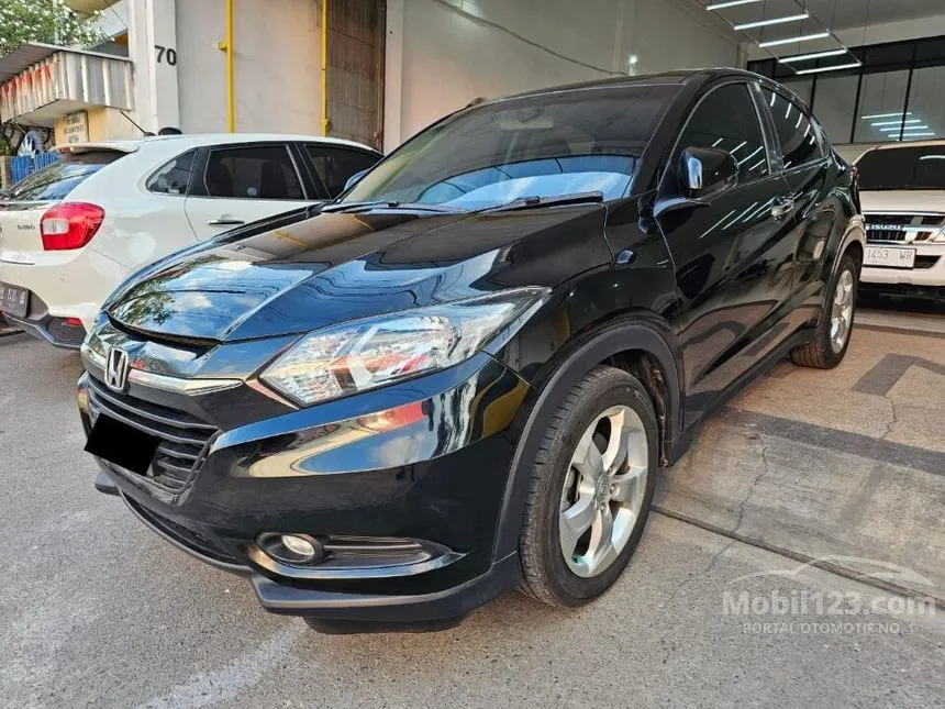 Jual Mobil Honda HR