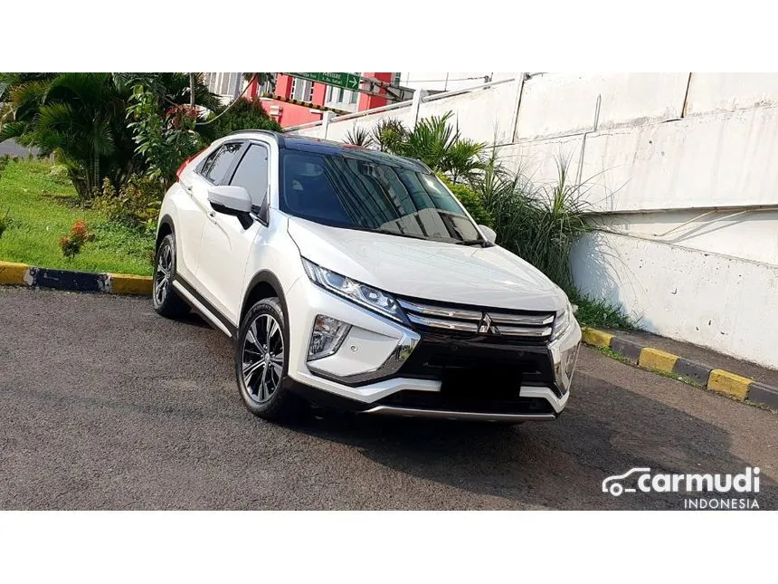 2020 Mitsubishi Eclipse Cross Ultimate (Silky White) SUV