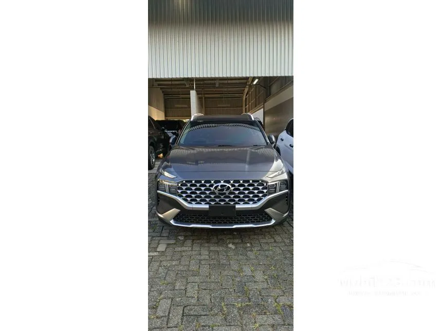 Jual Mobil Hyundai Santa Fe 2023 CRDi Signature 2.2 di Banten Automatic SUV Silver Rp 759.000.000
