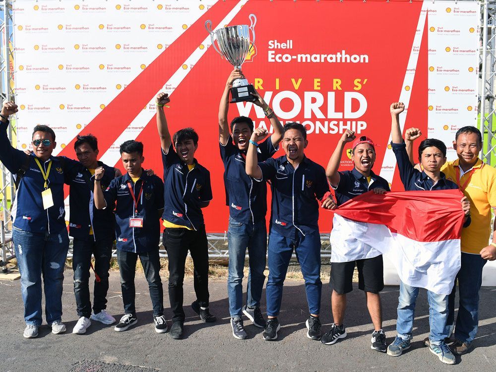 Mobil Asal Surabaya Raih Gelar di Shell Eco-marathon Drivers’ World Championship Grand Final 2018