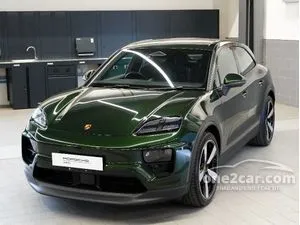 2025 Porsche MACAN 4 Electric SUV