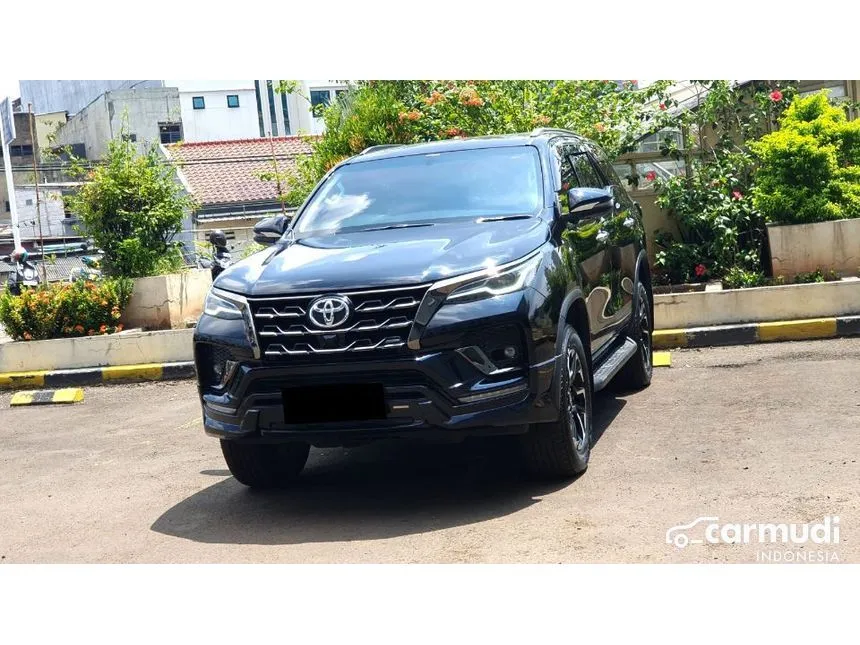 2022 Toyota Fortuner GR Sport 4X2 SUV