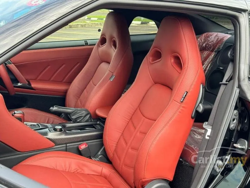 2020 Nissan GT-R Recaro Coupe