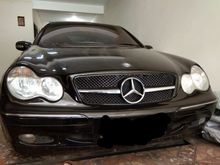 2004 Mercedes-Benz Triptonic C240 2.6 Elegance Sedan