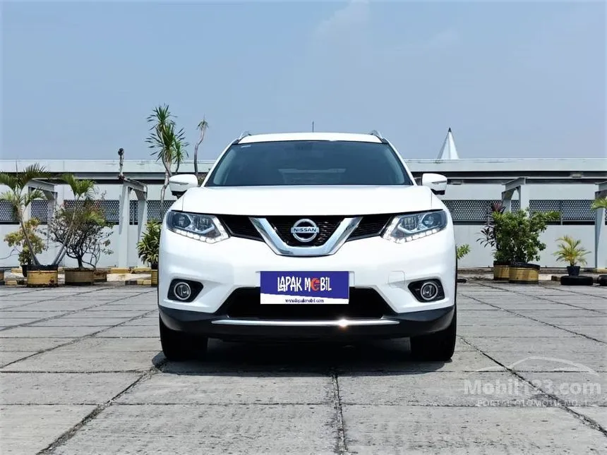 Jual Mobil Nissan X