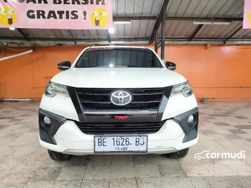 Jual Mobil Toyota Fortuner 2017 TRD 2.4 di Lampung Automatic SUV Putih Rp 425.000.000