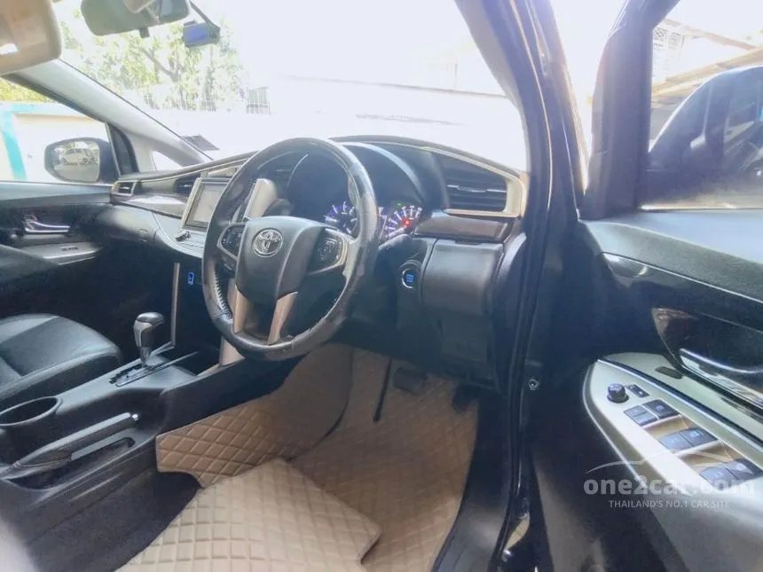 2018 Toyota Innova Crysta V Wagon