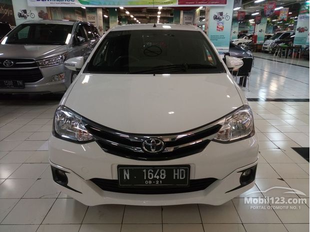 Toyota Etios Valco Mobil bekas dijual di Surabaya Jawa 