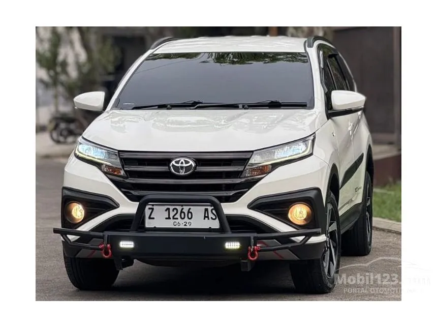 Jual Mobil Toyota Rush 2019 TRD Sportivo 1.5 di Jawa Barat Automatic SUV Putih Rp 215.000.000
