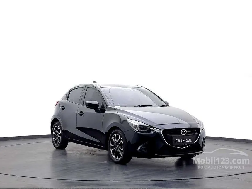 Jual Mobil Mazda 2 2017 R 1.5 di Banten Automatic Hatchback Hitam Rp 172.000.000