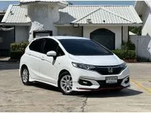 2018 Honda JAZZ 1.5 (ปี 14-22) V+ Hatchback
