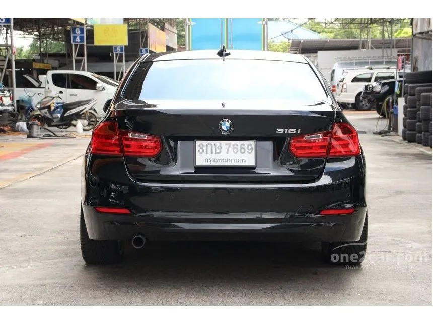 2015 BMW 316i Sedan