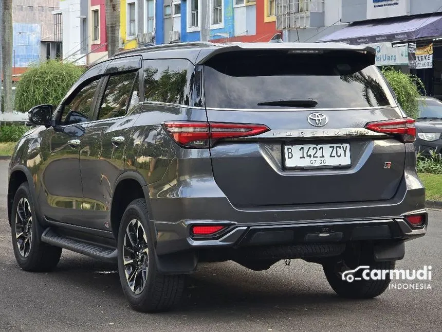 2022 Toyota Fortuner VRZ GR SPORT 4X2 SUV